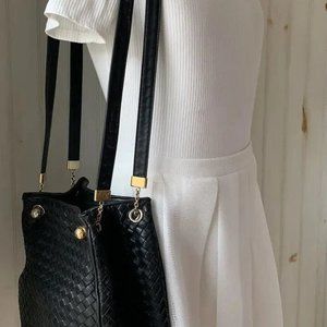 Bottega Veneta Vintage - Intrecciato Leather Crossbody Bag - Black Gold - Leather  Handbag - Luxury High Quality - Avvenice